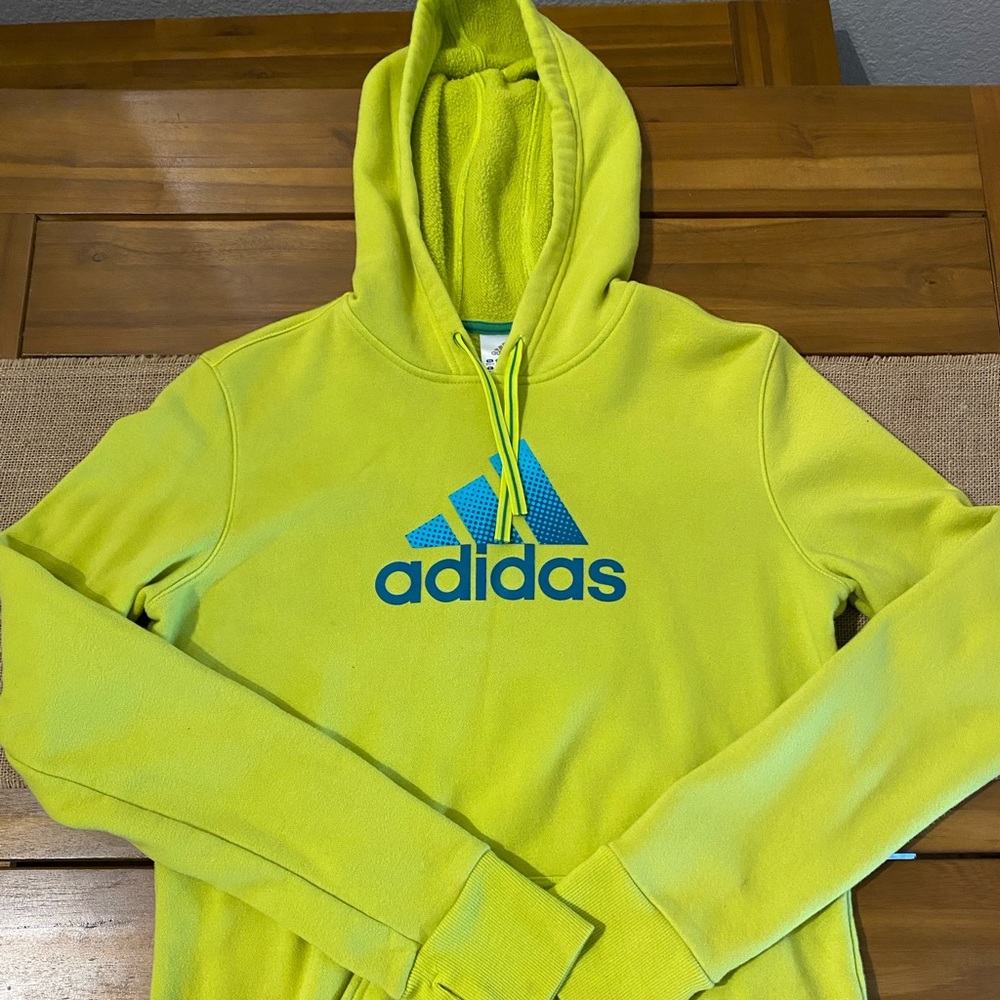 Adidas Women's Pullover Hoodie Size Medium